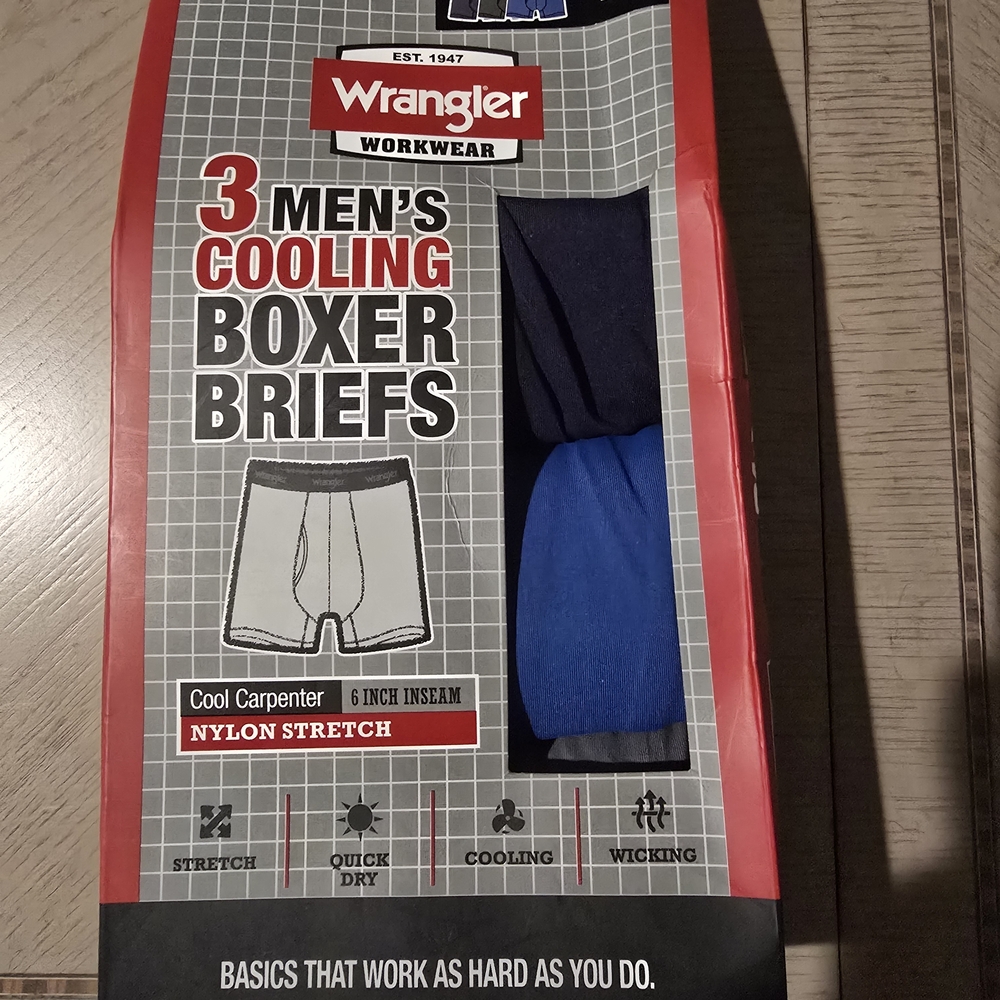 Wrangler Men's Cooling Boxer Briefs - Black and Blue
